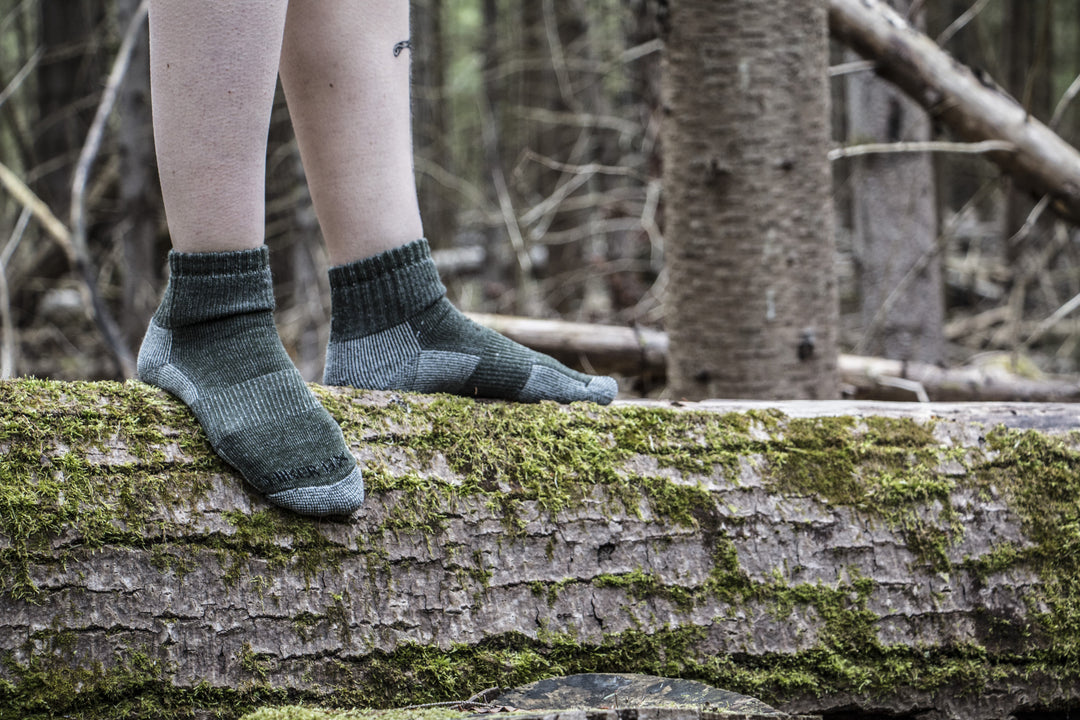hiking ankle socks