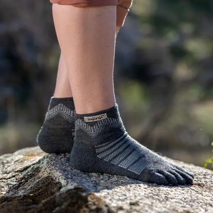Outdoor Midweight Mini-Crew 71% Merino Wool - by Injinji