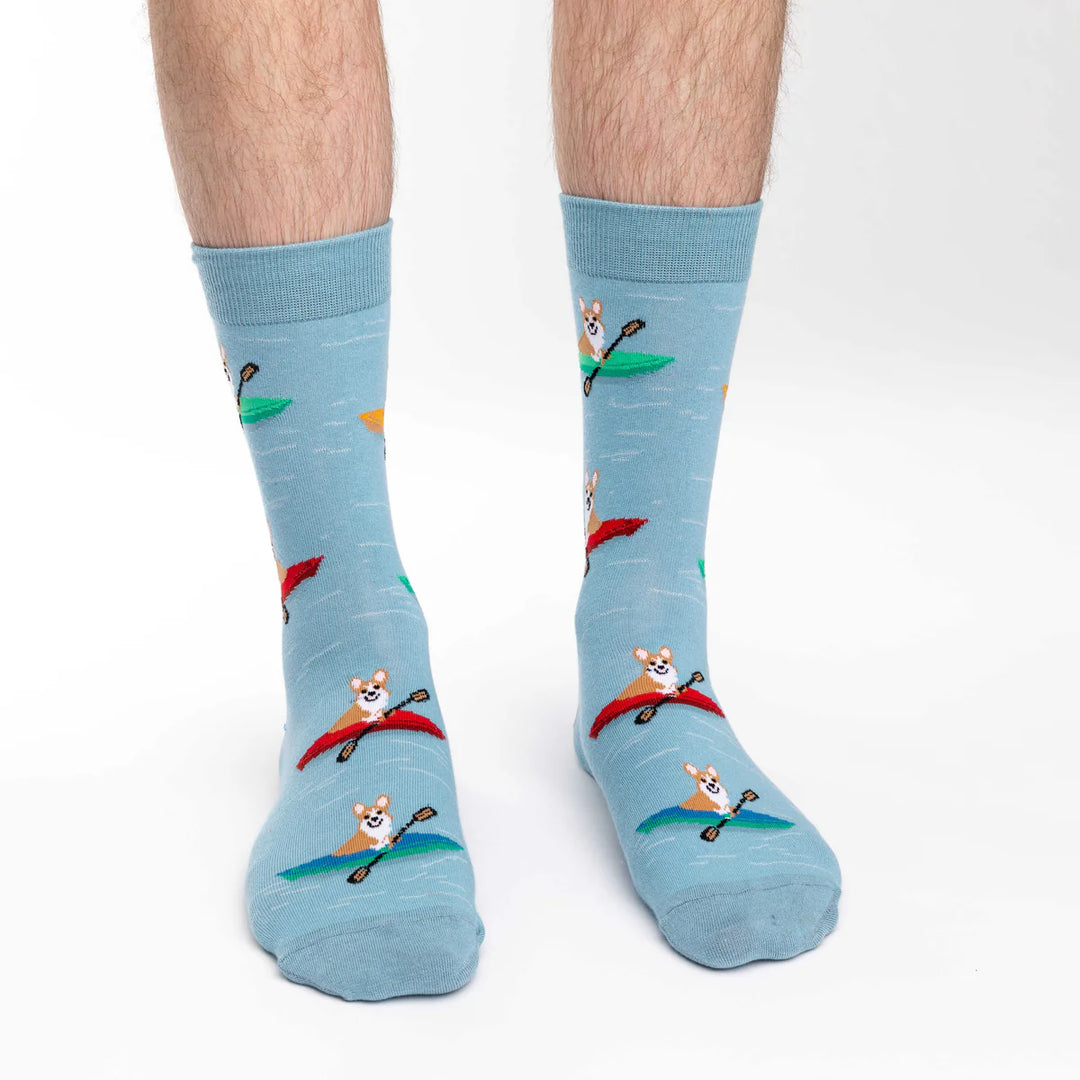 Chaussettes « Corgi Kayaking » par Good Luck Sock
