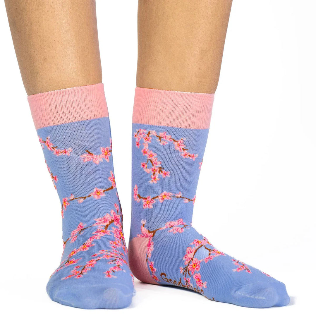 Chaussettes mi-mollet en coton « Fleurs de cerisier » par Good Luck Sock