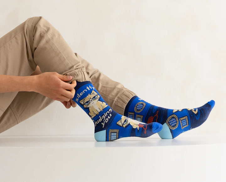 Chaussettes en coton « Judging You » par Uptown Sox - Medium 