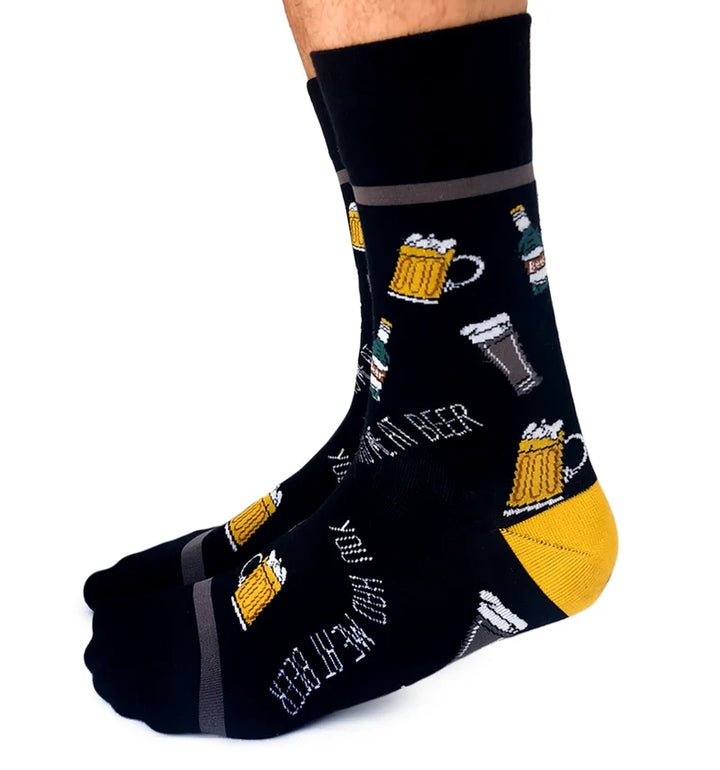 Chaussettes en coton « You Had Me At Beer » par Uptown Sox - Grande 