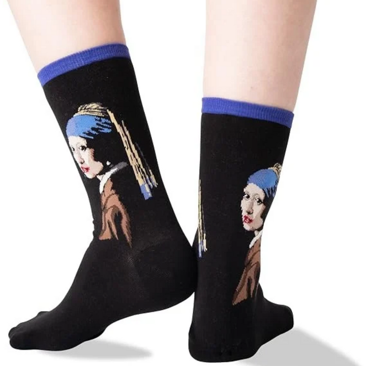Chaussettes en coton Vermeer « La jeune fille à la perle » par Hot Sox - Medium 