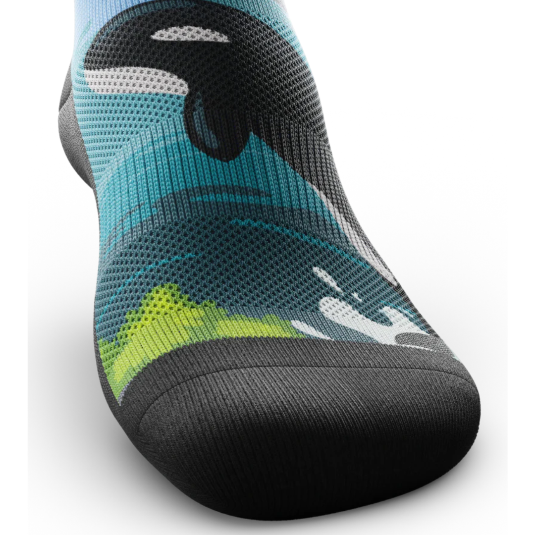 "Vancouver" Performance Crew Running Socks by Outway