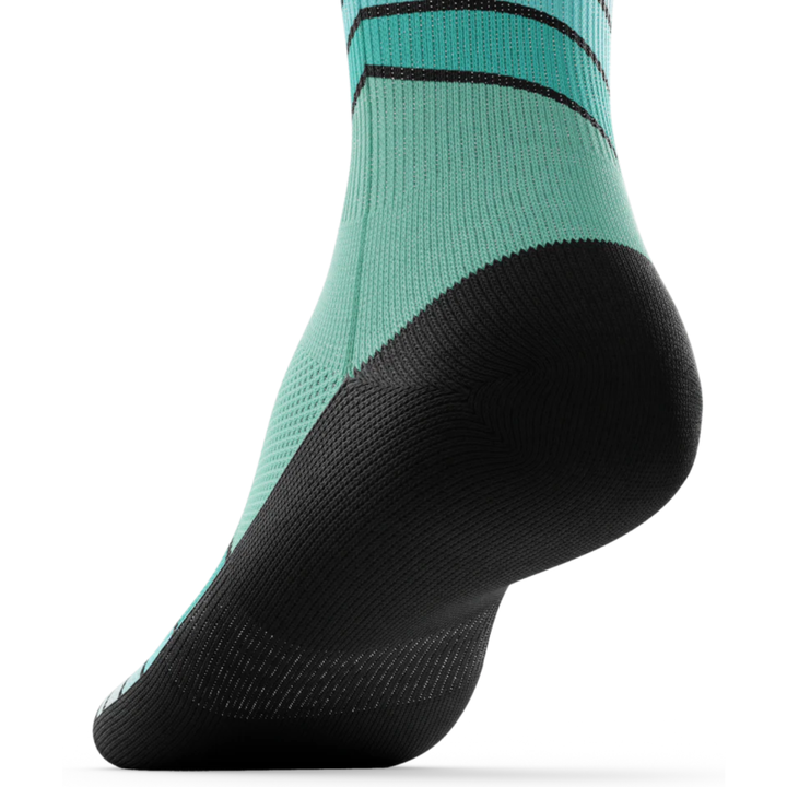 "Perce" Performance Crew Running Socks by Outway