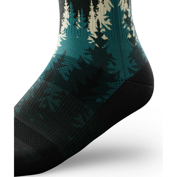 "Free Ride" Performance Crew Running Socks by Outway