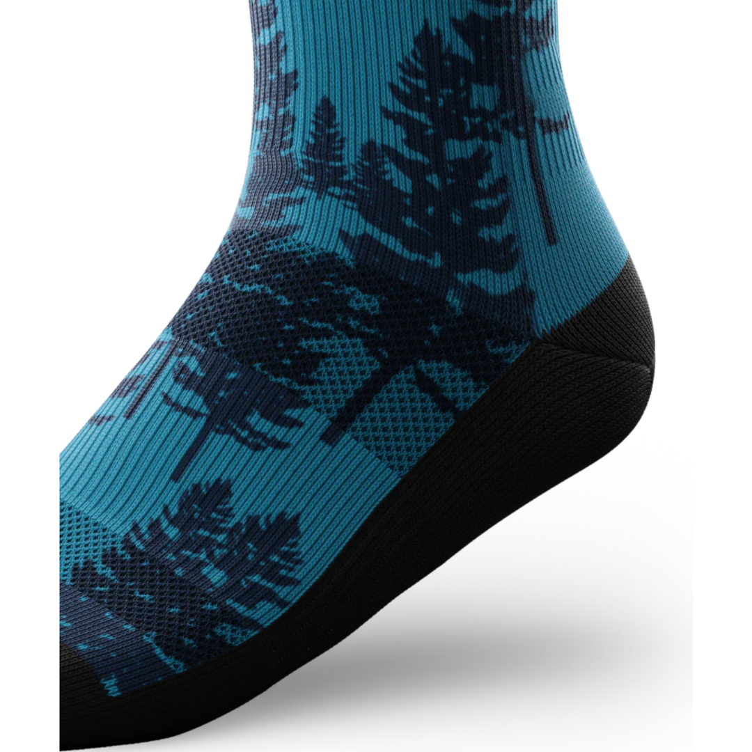 "Bright Night" Performance Crew Running Socks by Outway