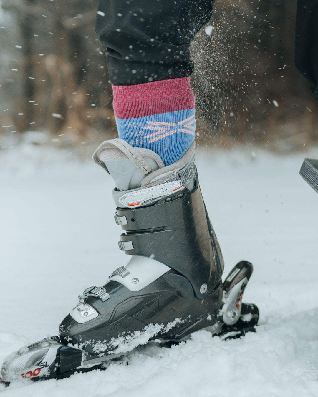 Cashmere knee high ski socks 