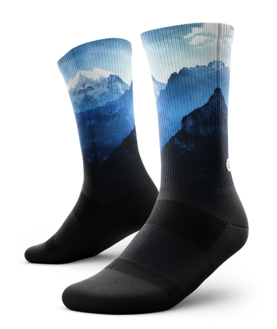 running socks with mountains 